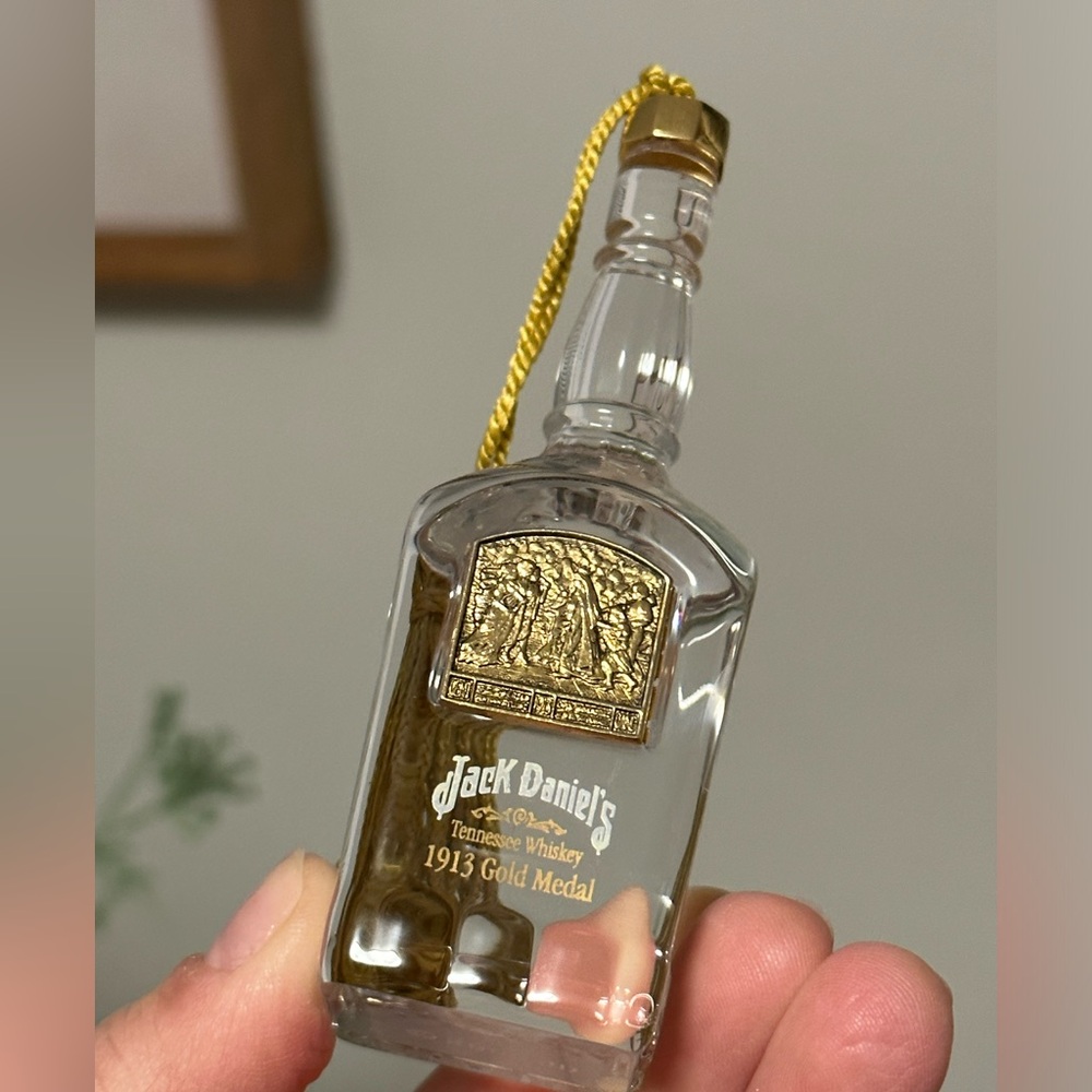 Jack Daniel's Gold Medal Ornament